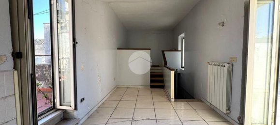 Apartamento de 4 divisões em Naples, Italy N.º 82270 24