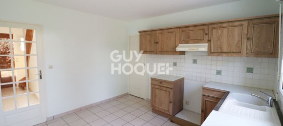 5 chambres Maison à Chambray-lès-Tours, France No. 42474 6