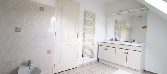 5 chambres Maison à Chambray-lès-Tours, France No. 42474 33