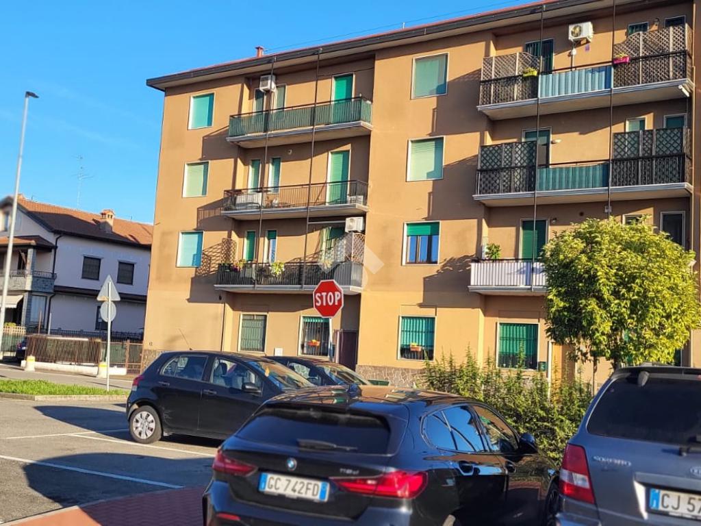 2 غرف نوم شقة في Vignate, Italy رقم 315671