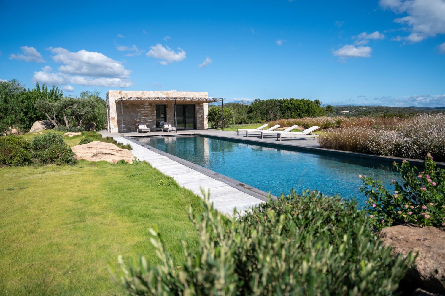 5 bedrooms Villa in Bonifacio, France No. 84743