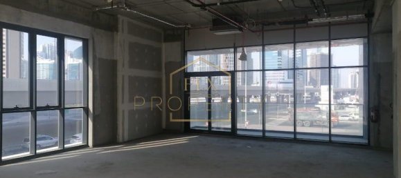 129m² Office in Business Bay, UAE No. 7311 6