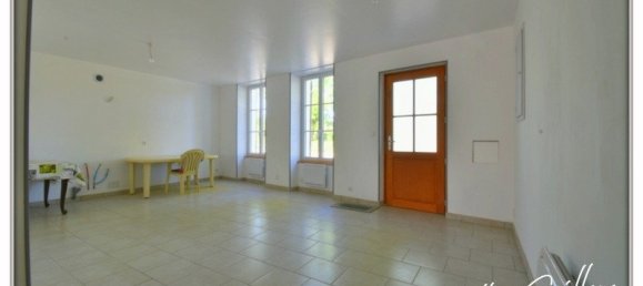 Moradia em banda T4 em Chateaumeillant, France N.º 79798 41