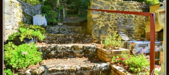 Moradia em banda T4 em Chateaumeillant, France N.º 79798 39