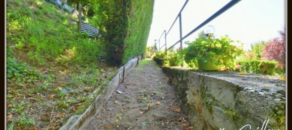 Moradia em banda T4 em Chateaumeillant, France N.º 79798 38