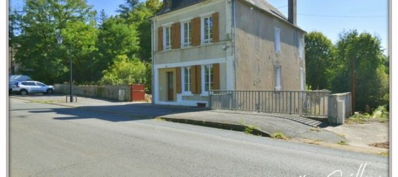 Moradia em banda T4 em Chateaumeillant, France N.º 79798 36