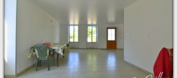 Moradia em banda T4 em Chateaumeillant, France N.º 79798 42