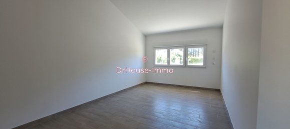 4 bedrooms House in Saint-Hippolyte, France No. 107386 7