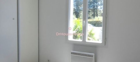 4 bedrooms House in Saint-Hippolyte, France No. 107386 11