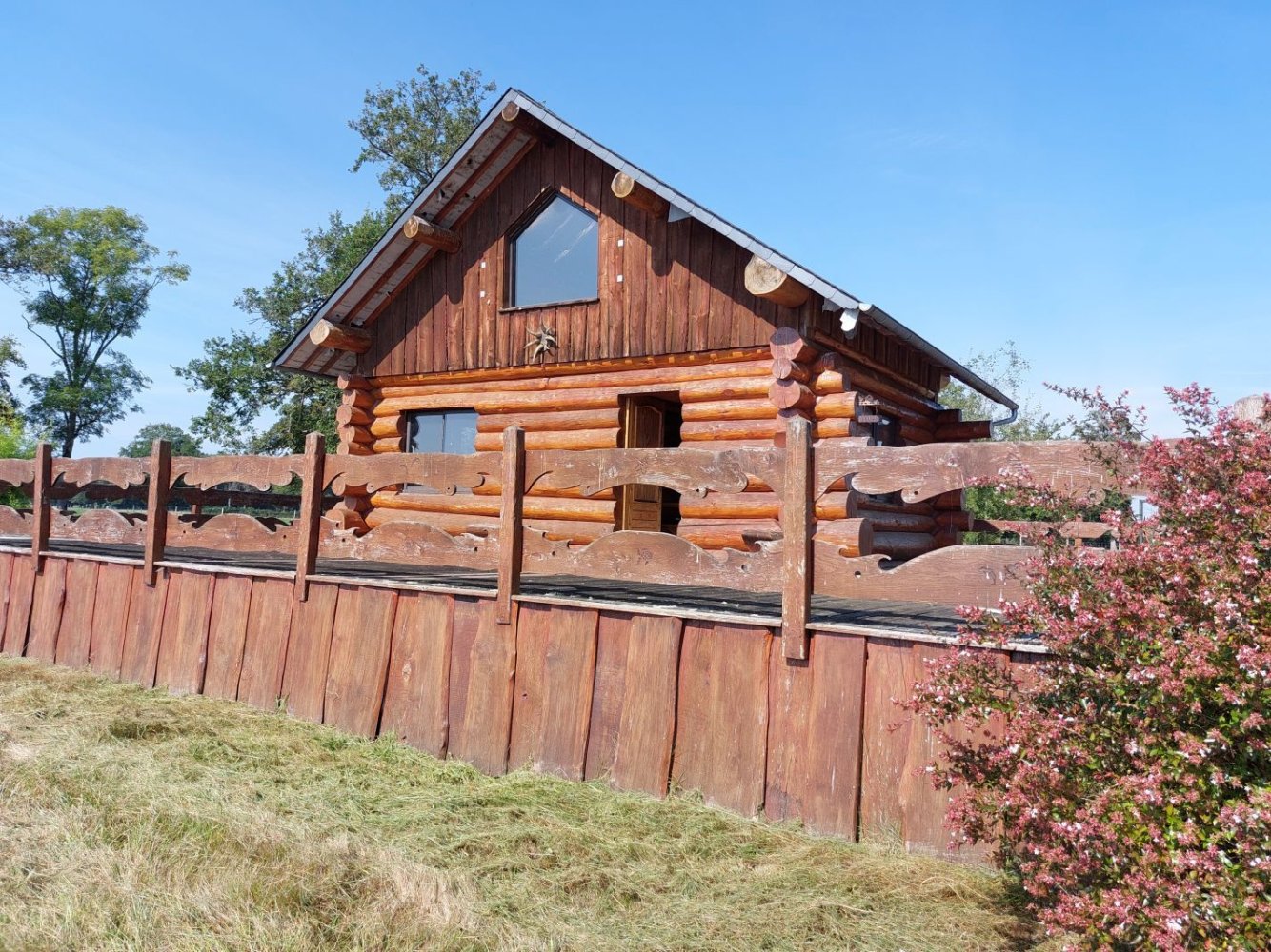 Grundstück in Gouzon, France 26736m², Nr. 331881