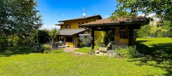 5 rooms Villa in Passirano, Italy No. 307611 2