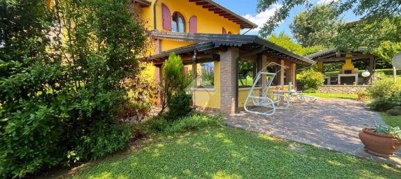 5 rooms Villa in Passirano, Italy No. 307611 12