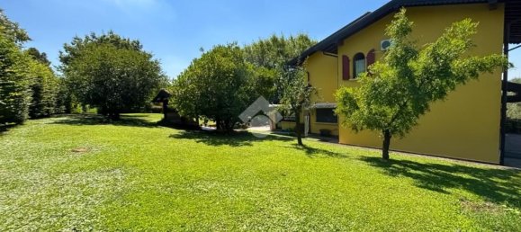 5 rooms Villa in Passirano, Italy No. 307611 5