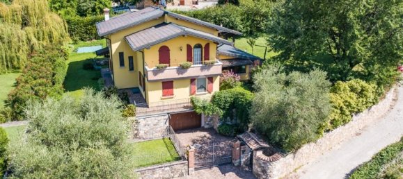 5 rooms Villa in Passirano, Italy No. 307611 40