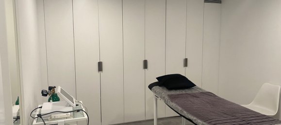 200m² Commercial property in Barcelona, Spain No. 216169 11