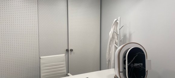 200m² Commercial property in Barcelona, Spain No. 216169 6