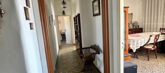 3 bedrooms Apartment in Bari, Italy No. 377954 13