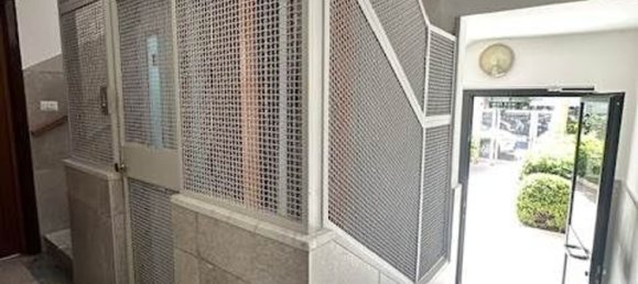 3 bedrooms Apartment in Bari, Italy No. 377954 7