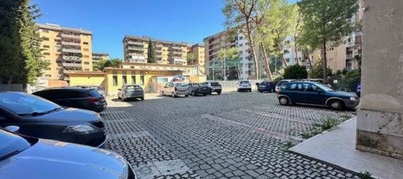 3 bedrooms Apartment in Bari, Italy No. 377954 6