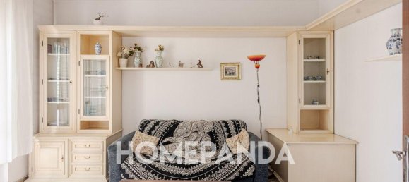 2 rooms Apartment in Vercelli, Italy No. 8619 2