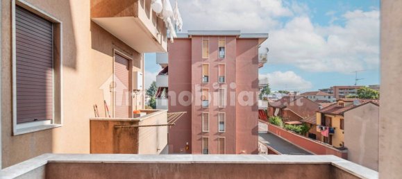2 bedrooms Apartment in Brugherio, Italy No. 353780 20