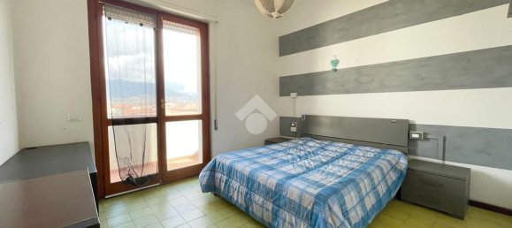 4 rooms Apartment in Carrara, Italy No. 45637 30