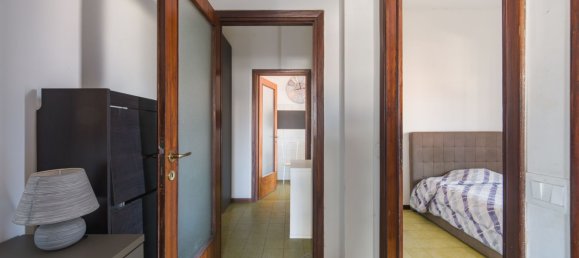 4 rooms Apartment in Carrara, Italy No. 45637 18