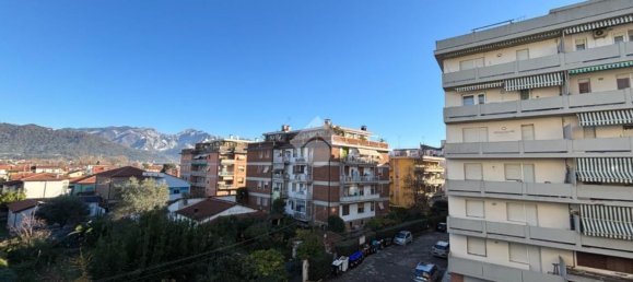4 rooms Apartment in Carrara, Italy No. 45637 35