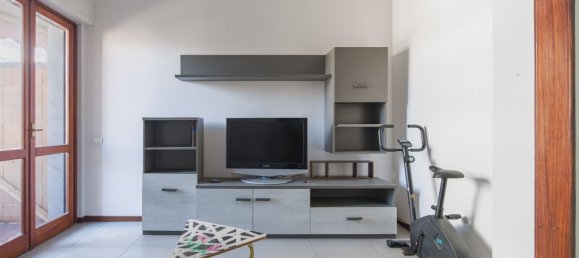 4 rooms Apartment in Carrara, Italy No. 45637 22