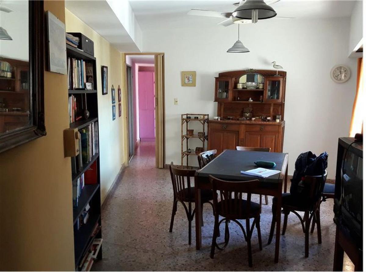 3 bedrooms Apartment in Buenos Aires, Argentina No. 67085