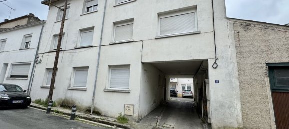 13 rooms Apartment in Villeneuve-sur-Lot, France No. 294613 2