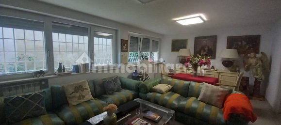 3 bedrooms Apartment in Rome, Italy No. 345542 2