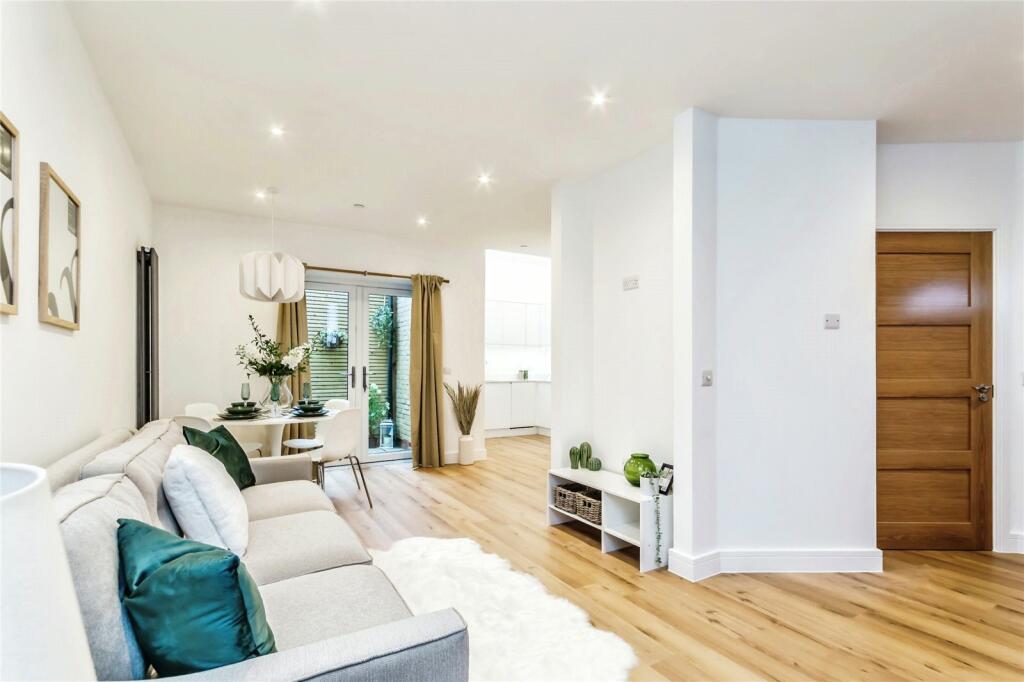 2 Schlafzimmer Gewerbliche Immobilie in South Croydon, United Kingdom, Nr. 8108