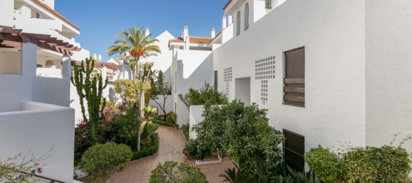 2 bedrooms Apartment in Marbella, Spain No. 148776 15