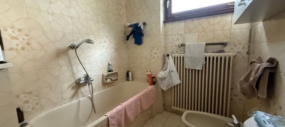 Dúplex de 5 habitaciónes en Campione d'Italia, Italy No. 211919 12