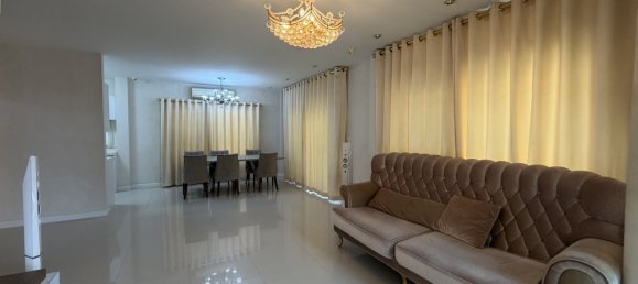 3 chambres Maison à Bang Kapi, Thailand No. 72286 3