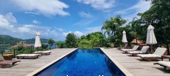 6 bedrooms Villa in Karon, Thailand No. 14045 2