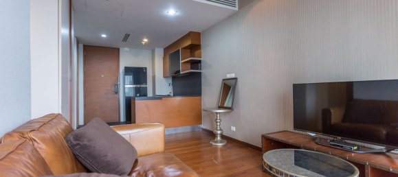 2 bedrooms Condo in Khlong Toei, Thailand No. 9803 3