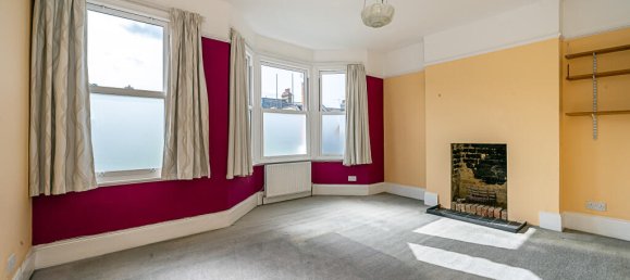 3 bedrooms House in Hanwell, United Kingdom No. 14124 6