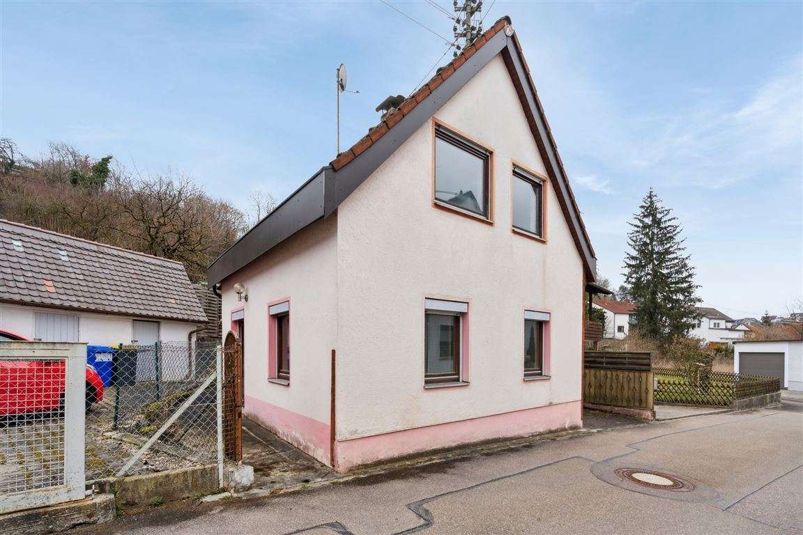 3 rooms Townhouse in Gunzburg, Germany No. 11149