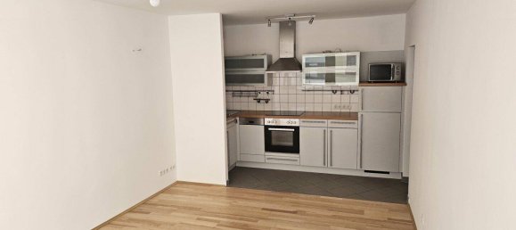 2 rooms Apartment in Josefstadt, Austria No. 152223 2