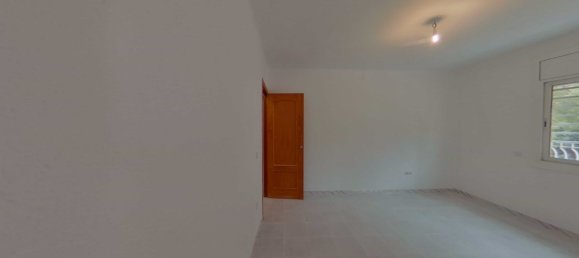 Apartamento de 3 dormitorios en Sabadell, Spain No. 170859 11