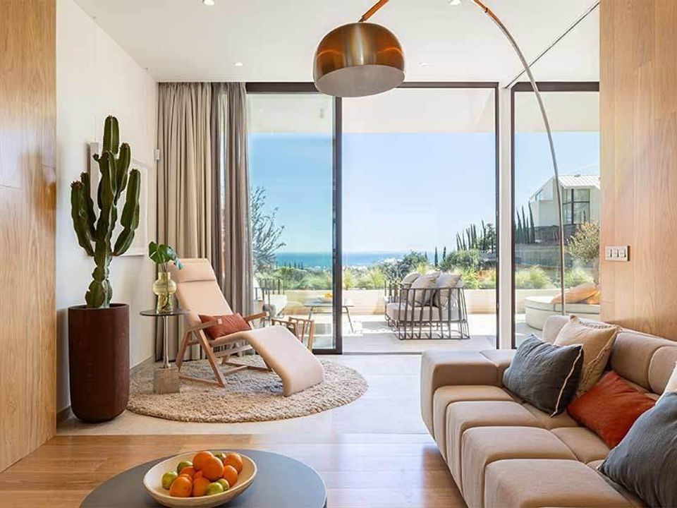 2 bedrooms Hotel in Fuengirola, Spain No. 274174