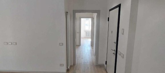 4-Zimmer Wohnung in Parma, Italy, Nr. 15301 33