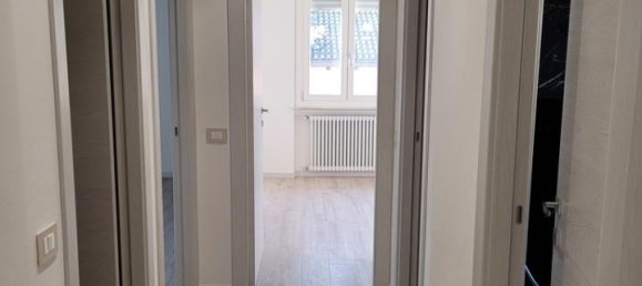 4-Zimmer Wohnung in Parma, Italy, Nr. 15301 11