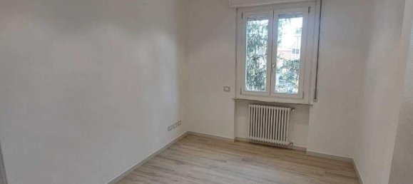 4-Zimmer Wohnung in Parma, Italy, Nr. 15301 35