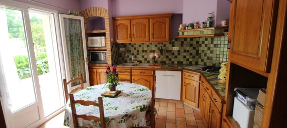 5 Schlafzimmer Haus in Bailleau-l'Eveque, France, Nr. 222574 3