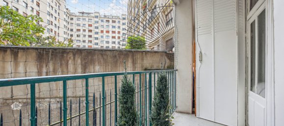 1 bedroom Apartment in Paris, France No. 111233 13