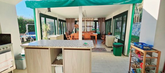 6 rooms Apartment in Bordighera, Italy No. 89714 20