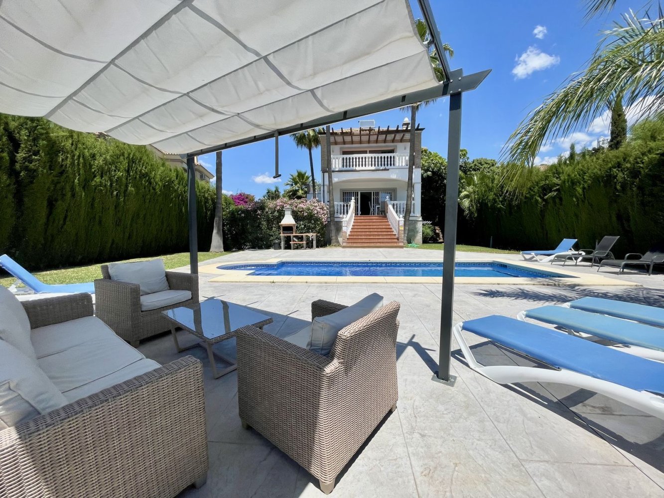 Villa de 4 dormitorios en Mijas, Spain No. 139071